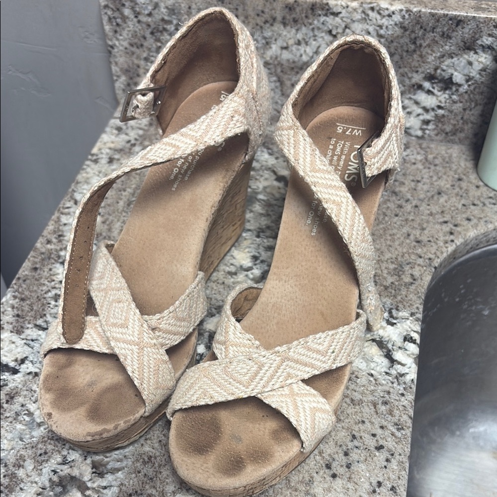 Stylish Tan Wedge Sandals